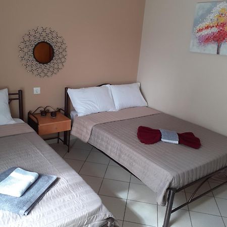 Chrysafis Apartments Vrasná エクステリア 写真